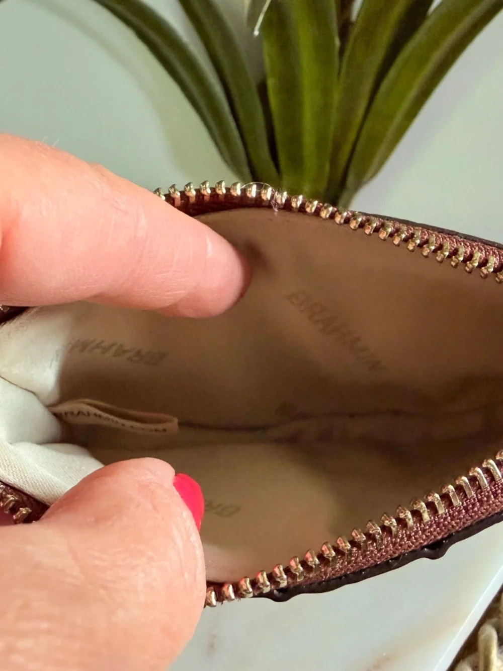 🤩 Brahmin Pecan Brown Britt Small Coin CC ID Clip On Wallet Good Preowned 🤩